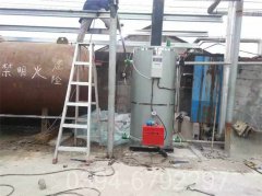 湖南CLHS0.12-85/60-QY燃油热水锅炉